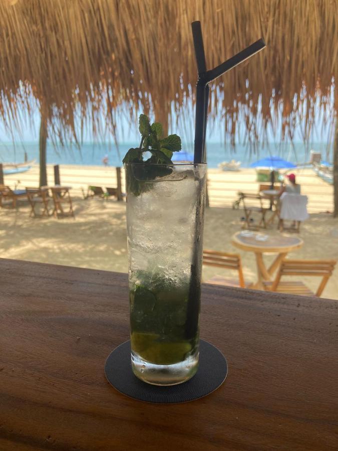 Atteriya Chill Hotel Arugam Bay Buitenkant foto